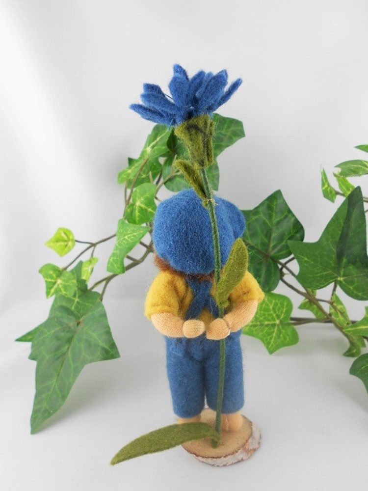 Kornblume, Junge Blumenkind Jahreszeitentisch Kornblume, Junge Blumenkind Jahreszeitentisch