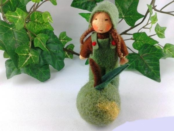 Apfel - grün - Mädchen Jahreszeitentisch Apfel - grün - Mädchen Jahreszeitentisch