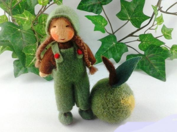 Blumenkind Jahreszeitentisch Herbst Apfel Blumenkind Jahreszeitentisch Herbst Apfel