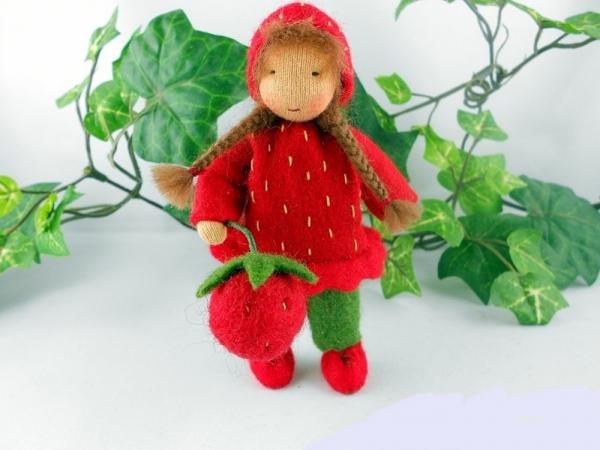 Blumenkind Jahreszeitentisch Sommer Erdbeere Blumenkind Jahreszeitentisch Sommer Erdbeere