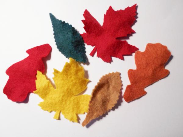 Herbstblätter aus Filz pflanzengefärbt zum Basteln und Dekorieren im Set, 8 cm Herbstblätter aus Filz pflanzengefärbt zum Basteln und Dekorieren im Set, 8 cm